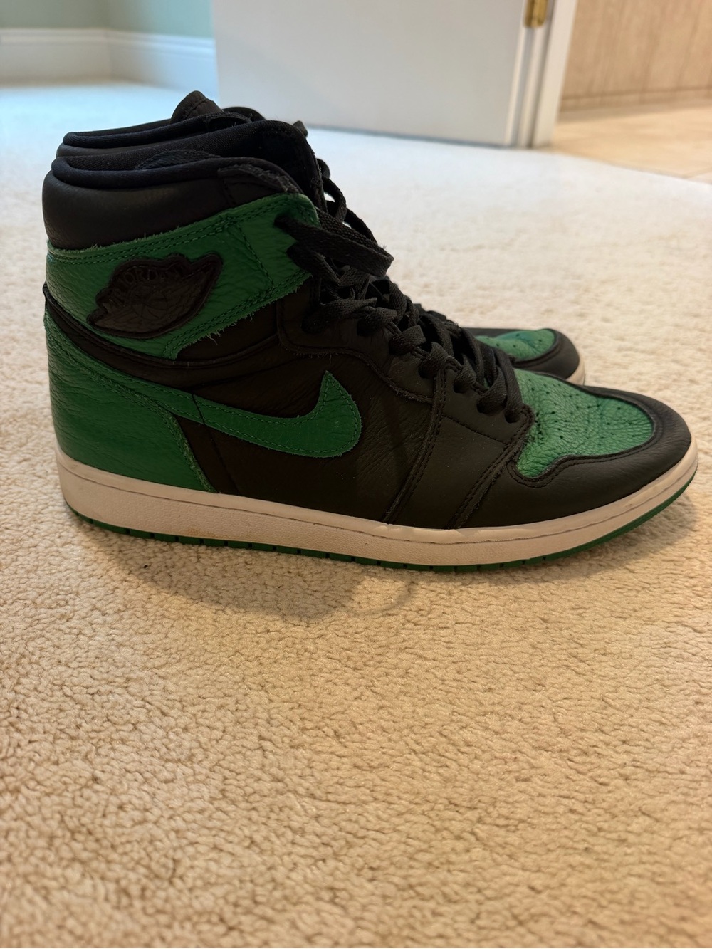 Nike Air Jordan 1 Retro High OG Gorge Green Men’s Size 11 DZ5485-303